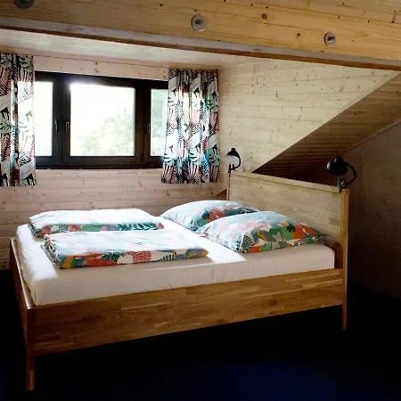 Waldhaus 'photographie' Im Ruwertal, Trier *