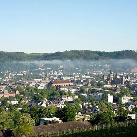 Waldhaus 'photographie' Im Ruwertal, Trier Nyaraló