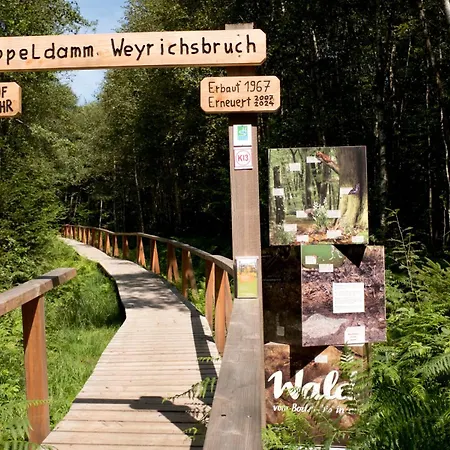 Waldhaus 'photographie' Im Ruwertal, Trier *